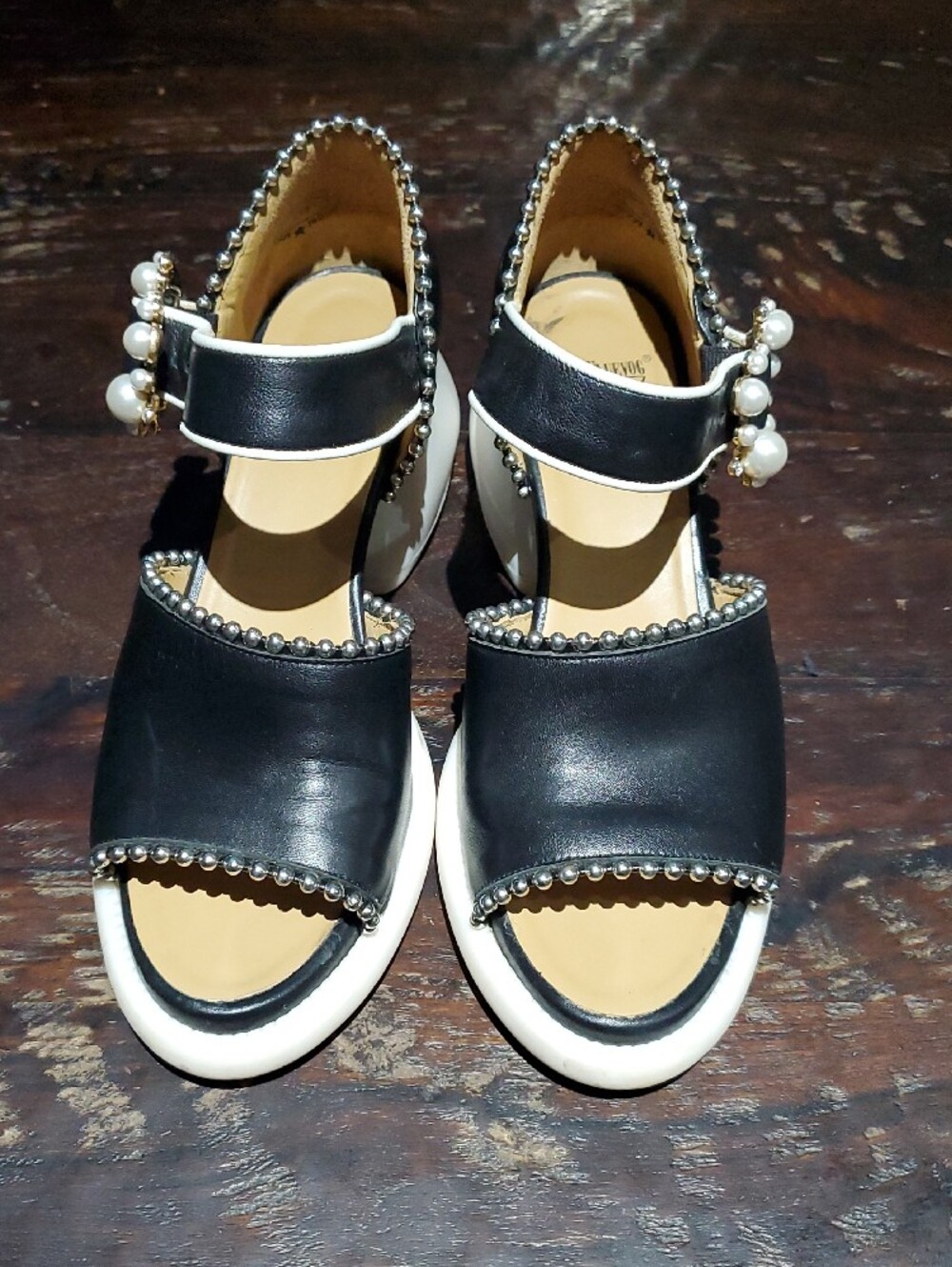 John Fluevog Black White Pearl-Embellished Leather Heels W Studs Platform Chunky - Picture 5 of 15